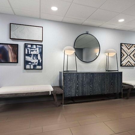 Country Inn & Suites By Radisson Asheville Downtown Tunnel Road ภายนอก รูปภาพ