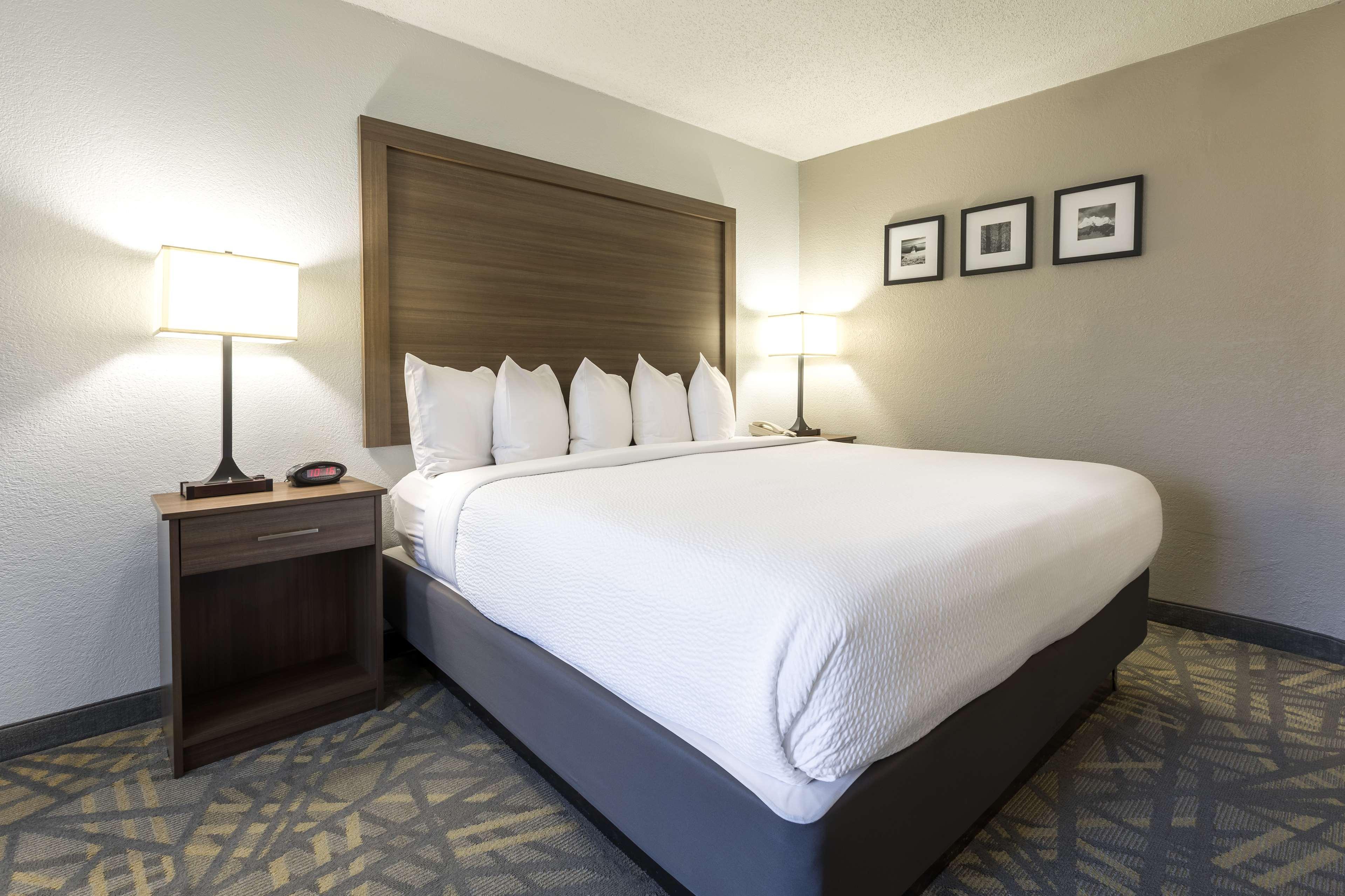 Country Inn & Suites By Radisson Asheville Downtown Tunnel Road ภายนอก รูปภาพ