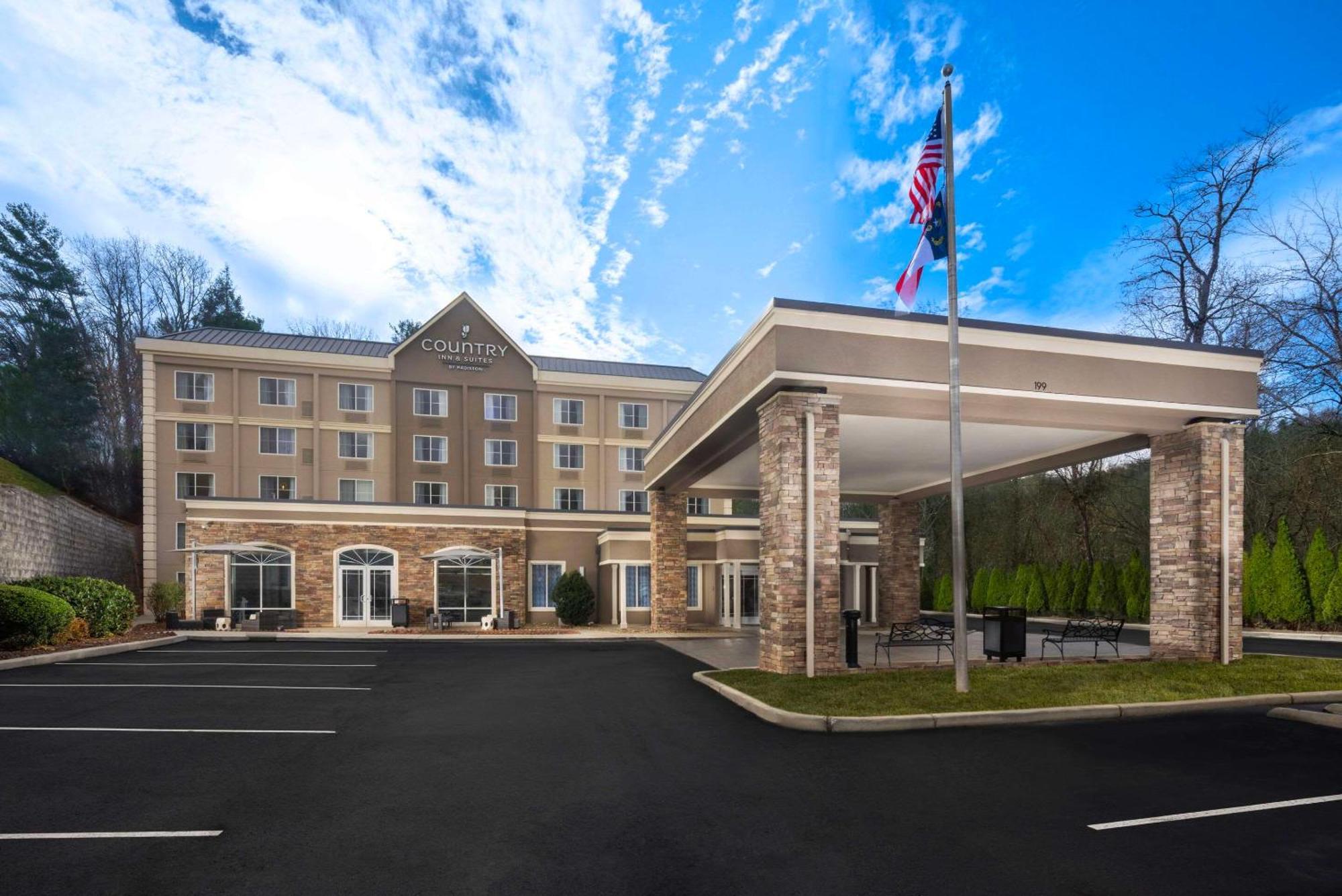 Country Inn & Suites By Radisson Asheville Downtown Tunnel Road ภายนอก รูปภาพ