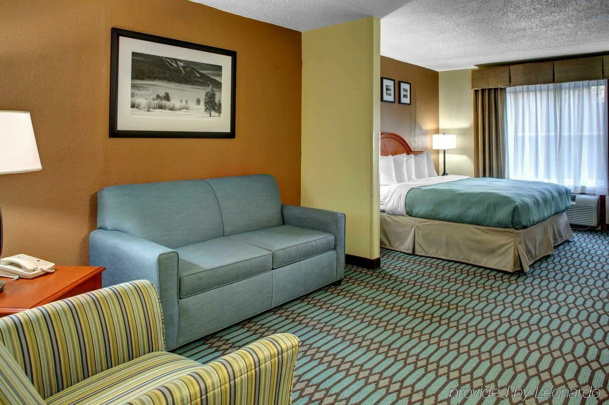 Country Inn & Suites By Radisson Asheville Downtown Tunnel Road ภายนอก รูปภาพ